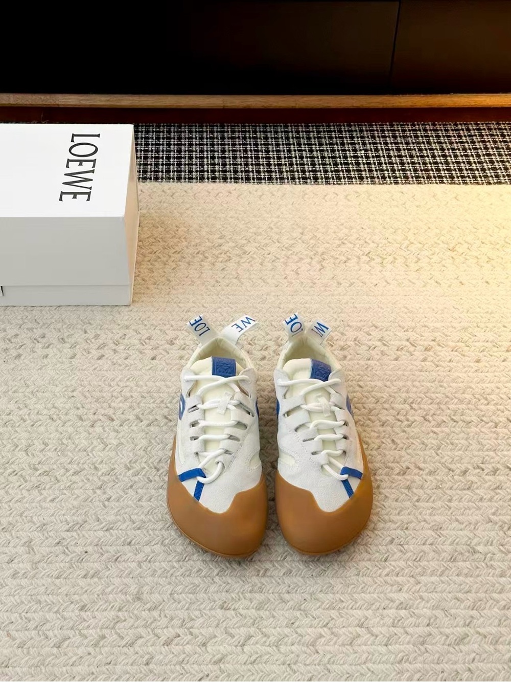 Loewe Cream and Tan Low-Top Sneakers with Blue Accents